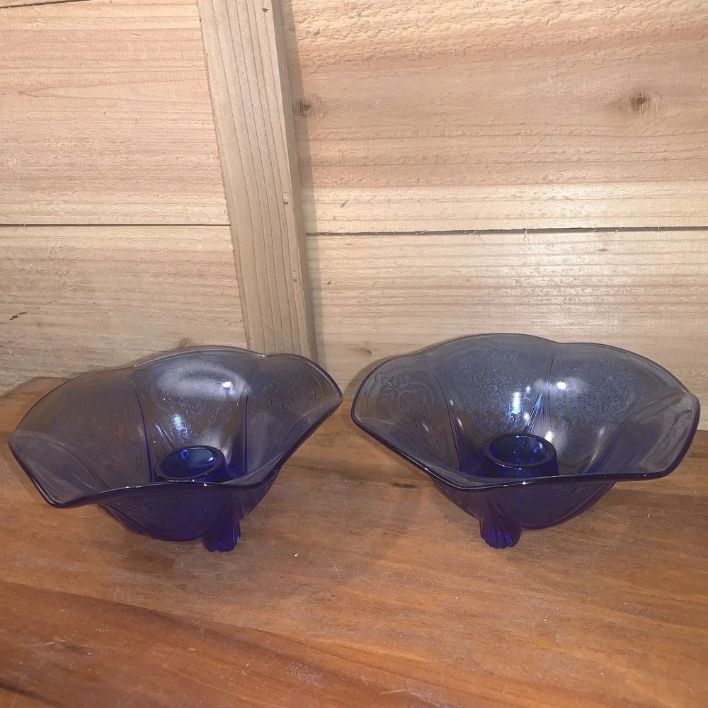 HAZEL ATLAS COBALT BLUE ROYAL LACE‎ RUFFLED PAIR 2 CANDLESTICKS VERY RARE EUC